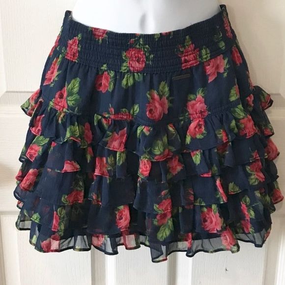 Abercrombie & Fitch Dresses & Skirts - A&F Navy Blue Red floral Tiered Ruffled skirt S